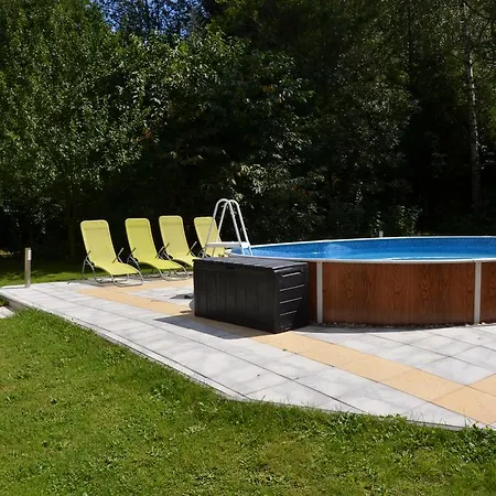 Domasov Apartamento *
